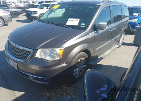 2016 Chrysler Town & Country Limited Platinum z USA, uszkodzony, nr VIN 2C4RC1GG0GR283491